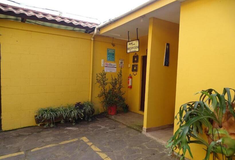 بنسيون Hostal Juarez Ataco