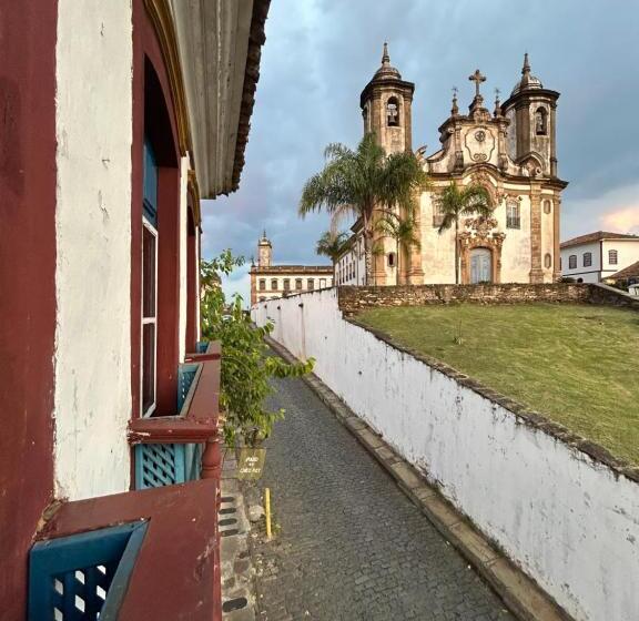 Пансион Pouso Do Chico Rey