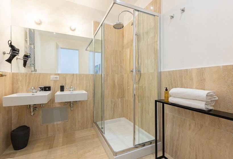 פנסיון Suite Della Pigna