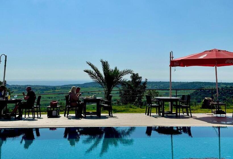 Курорт Celebi Garden Hotel Cittaslow Retreat