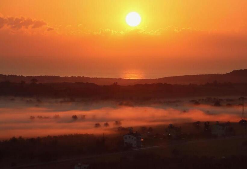 Курорт Celebi Garden Hotel Cittaslow Retreat