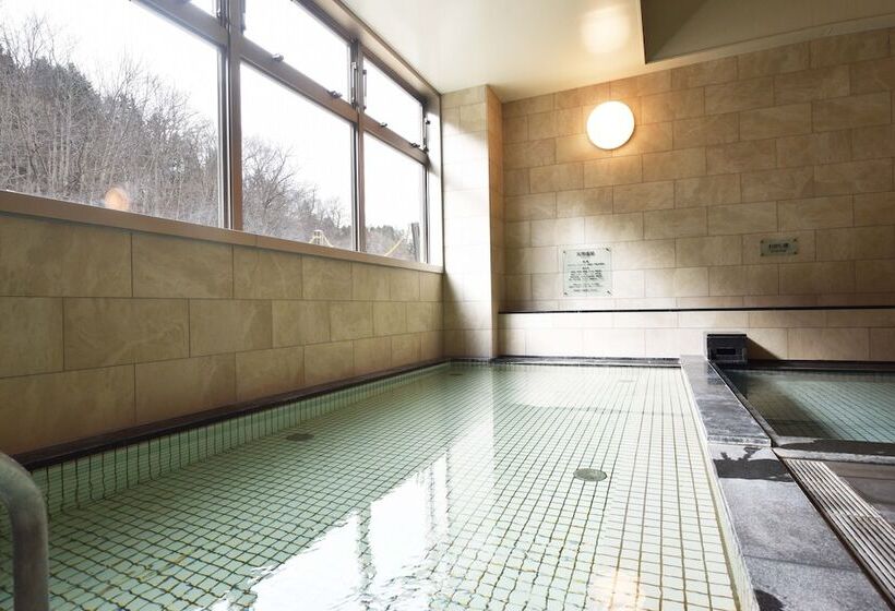 ريوكان Nayoro Onsen Sunpillar