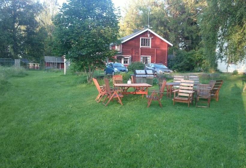 호스텔 Metsolan Pihapiiri