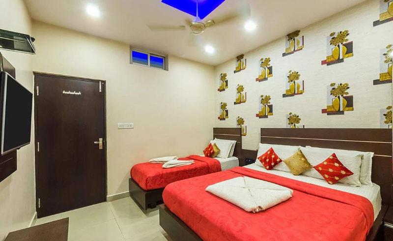 הוסטל Royal Palace Mysore