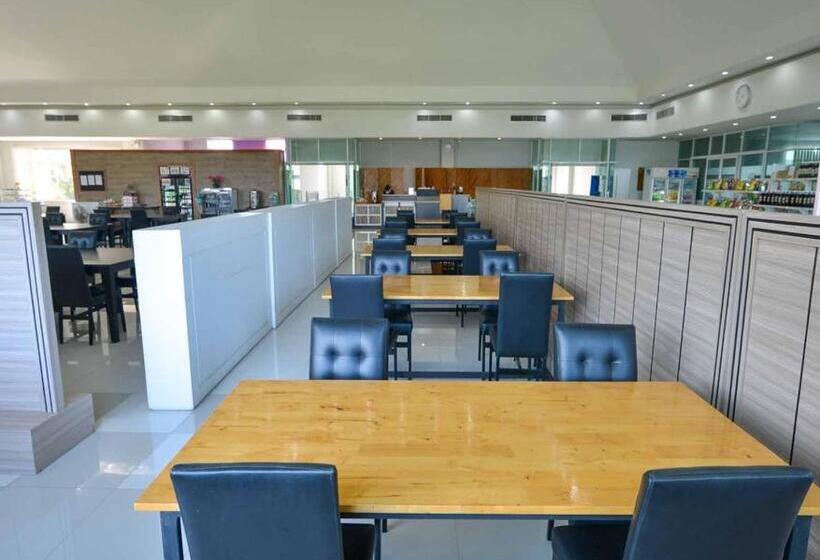 Happy City Golf & Resort