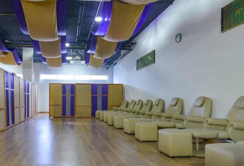 Happy City Golf & Resort