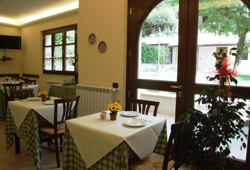 בית מלון כפרי Albergo La Casa Nel Bosco