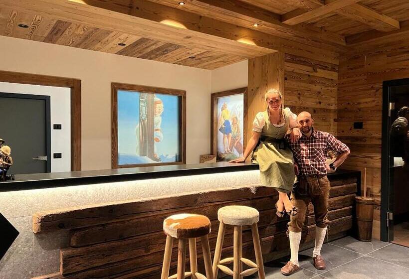 בית מלון כפרי Albergo Vezzana