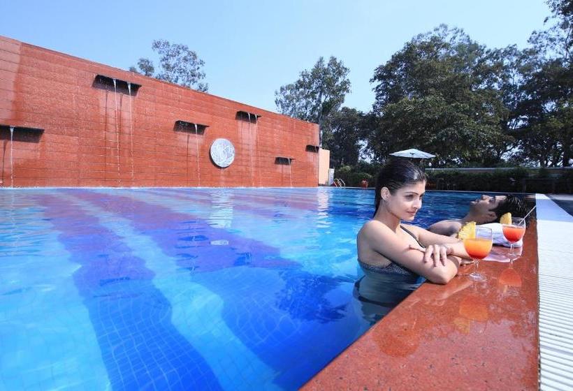 酒店 Aveo By Amatra, Gateway To Corbett