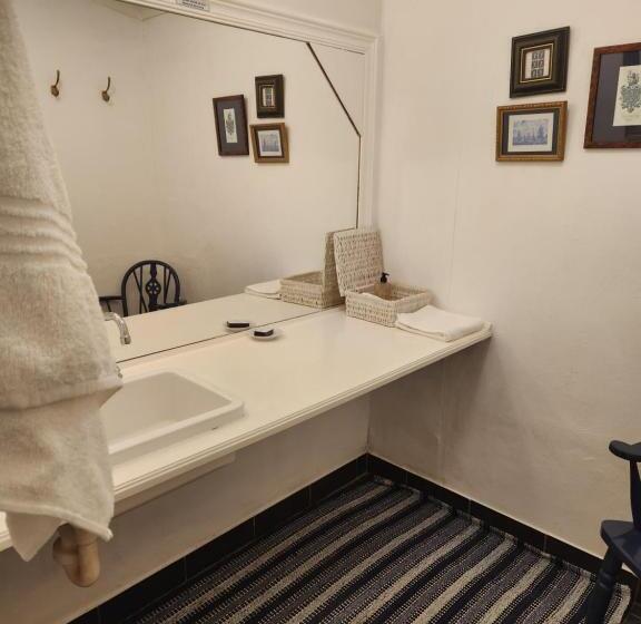 בית מלון כפרי Cleopatra Mountain Farmhouse