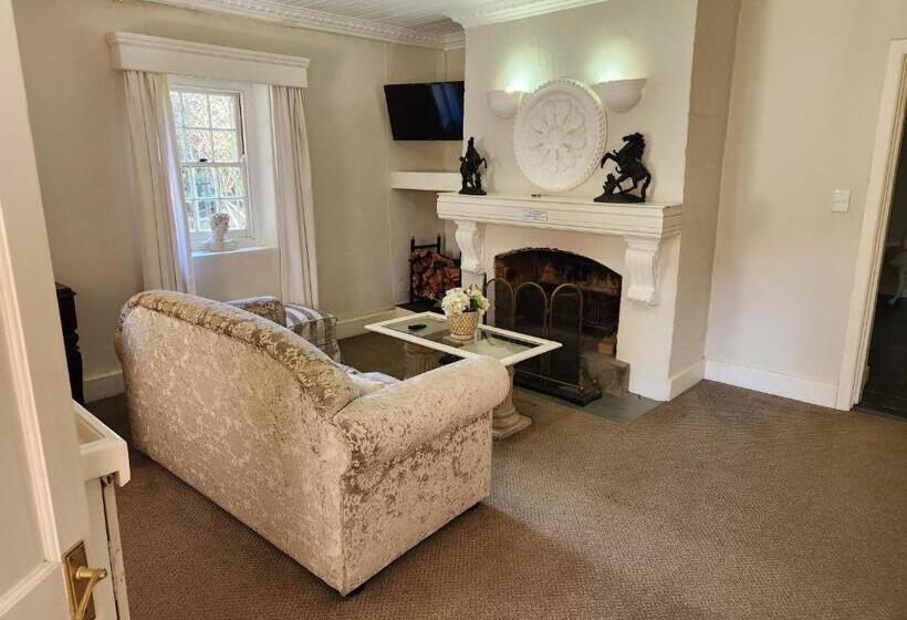 בית מלון כפרי Cleopatra Mountain Farmhouse