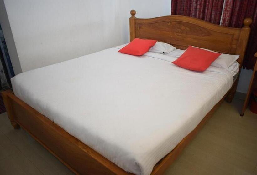 酒店 Haleemas Residency