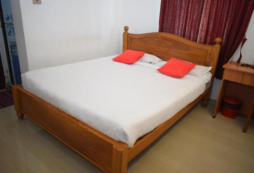 酒店 Haleemas Residency