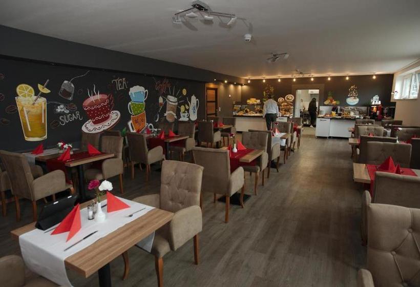 Отель Hausen Obertshausen Frankfurt