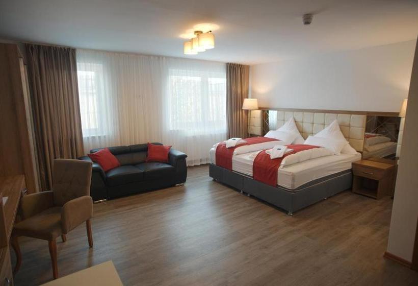 Отель Hausen Obertshausen Frankfurt