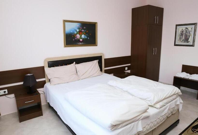 فندق & Restaurant Ida