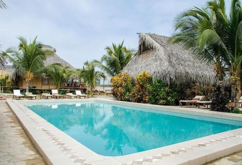 Отель Las Cabañas De Antica