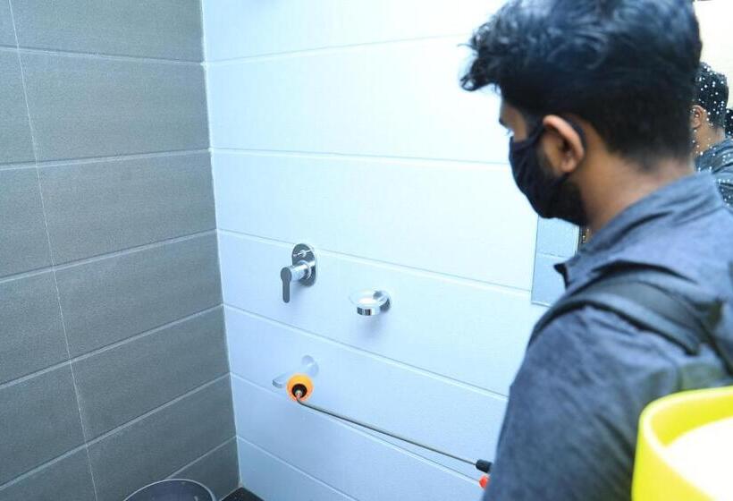 فندق Laya Regency