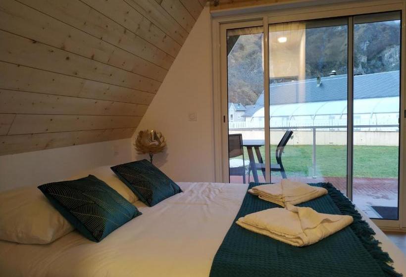 Отель Le Chalet