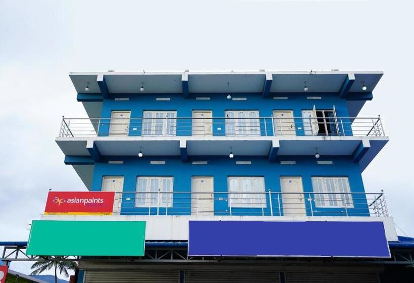 Отель Oyo 15647 River View Inn