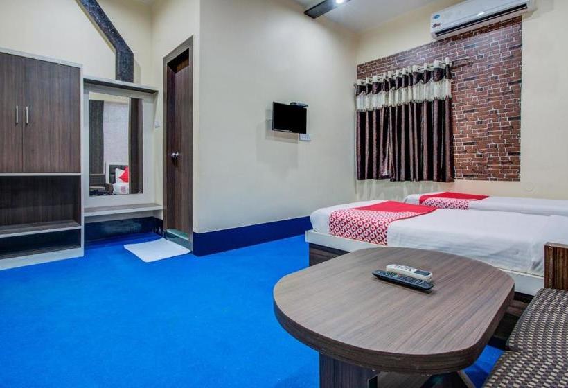 فندق Oyo 22376 Delight