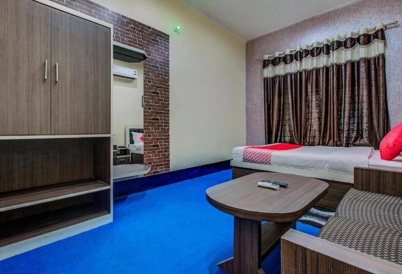 فندق Oyo 22376 Delight