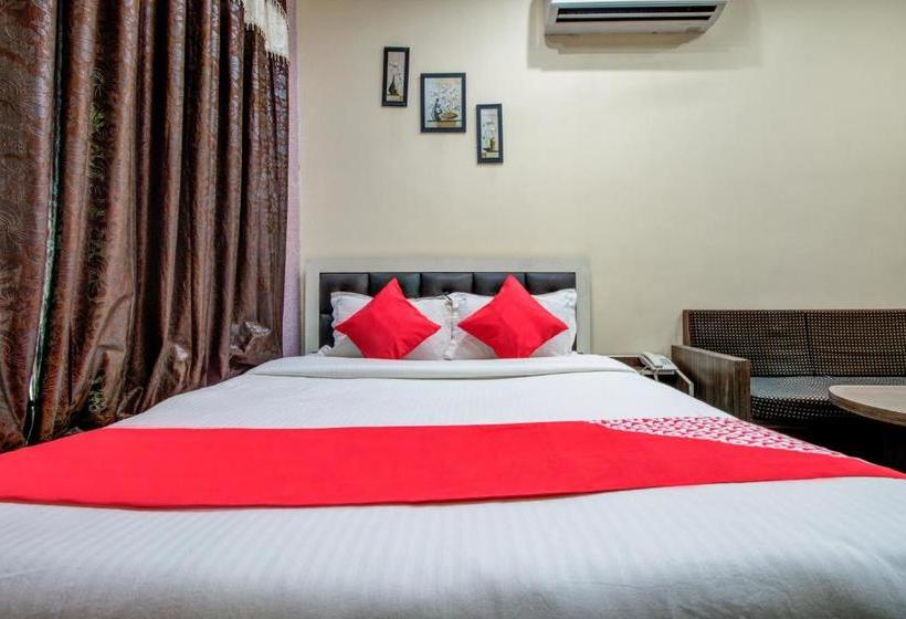 فندق Oyo 22376 Delight