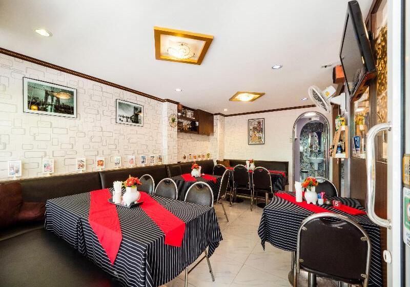 Отель Oyo 75375 Lisa Guesthouse