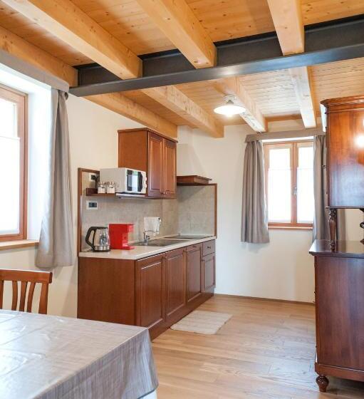 ホテル & Restaurant Pahor