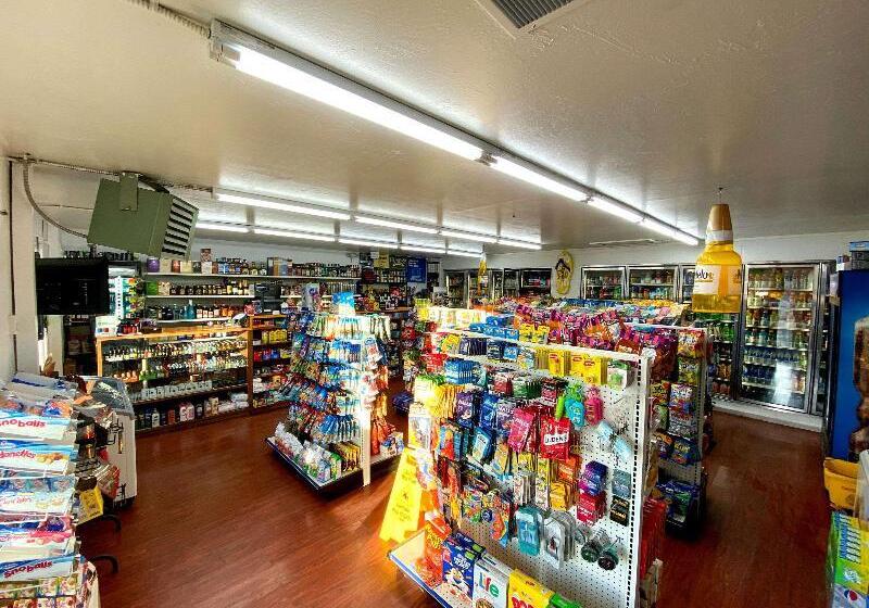 فندق Rodeway Inn