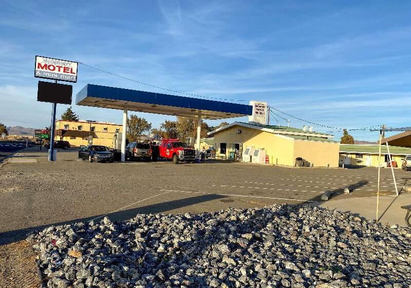 فندق Rodeway Inn