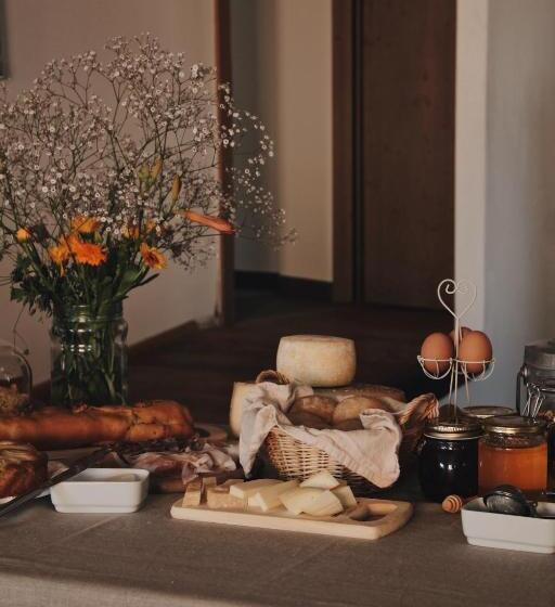 فندق San Romedio Agriturismo