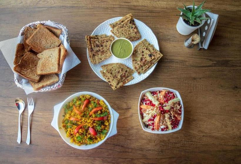 Hotel Shingar  Mussoorie Mallroad