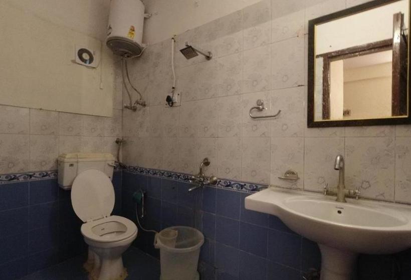 Hotel Shingar  Mussoorie Mallroad