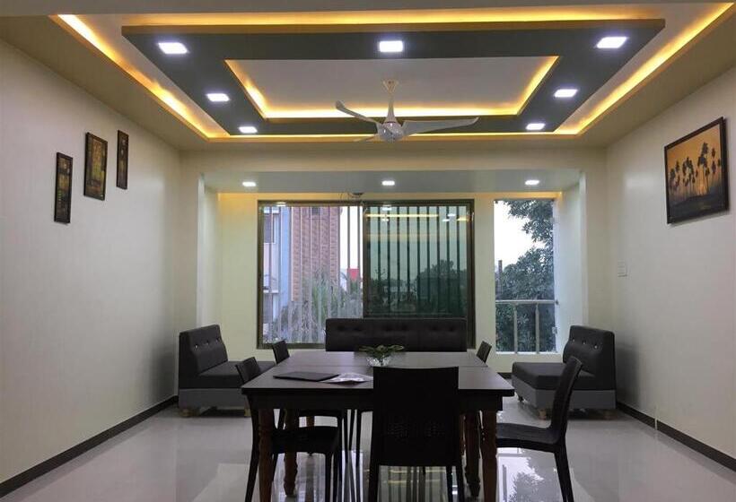 בית מלון כפרי Shri Sharanam