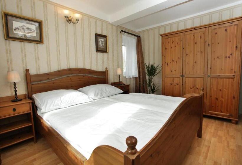 בית מלון כפרי štekl   Hrubá Skála