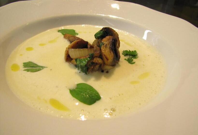 בית מלון כפרי štekl   Hrubá Skála