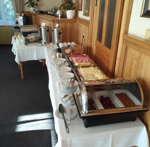 בית מלון כפרי štekl   Hrubá Skála