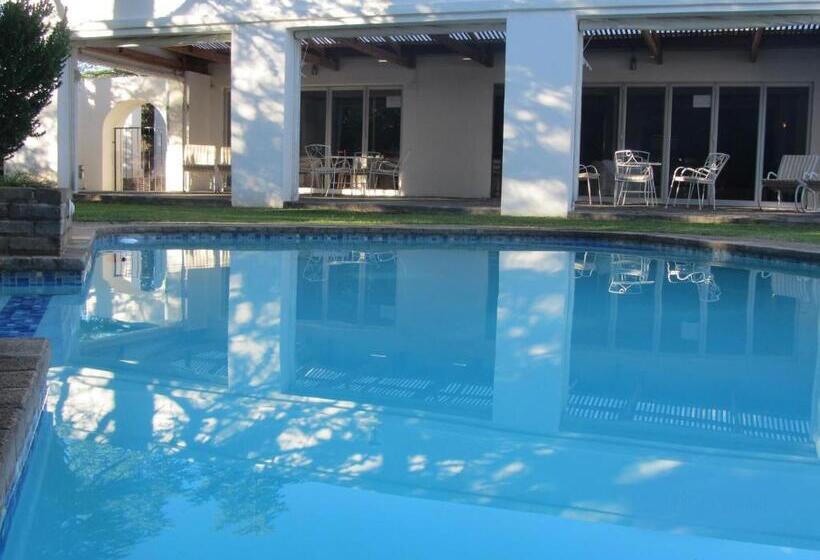 ホテル Umtali Country Inn