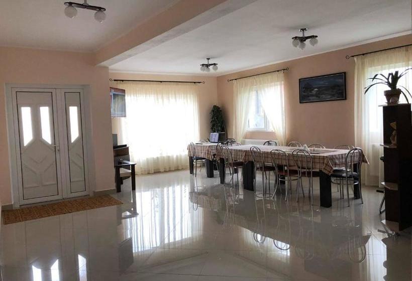 Пансион Casa Banc