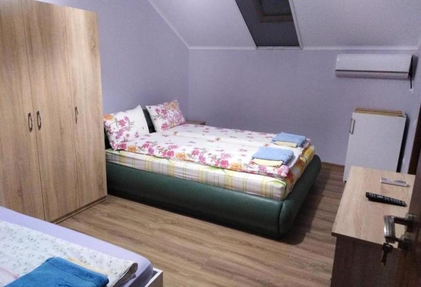 Пансион Casa Banc