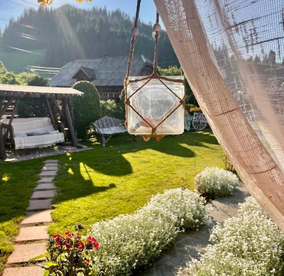 بنسيون Casa Carmen