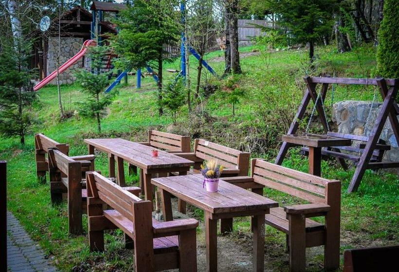 Пансион Franzdorf Alpin