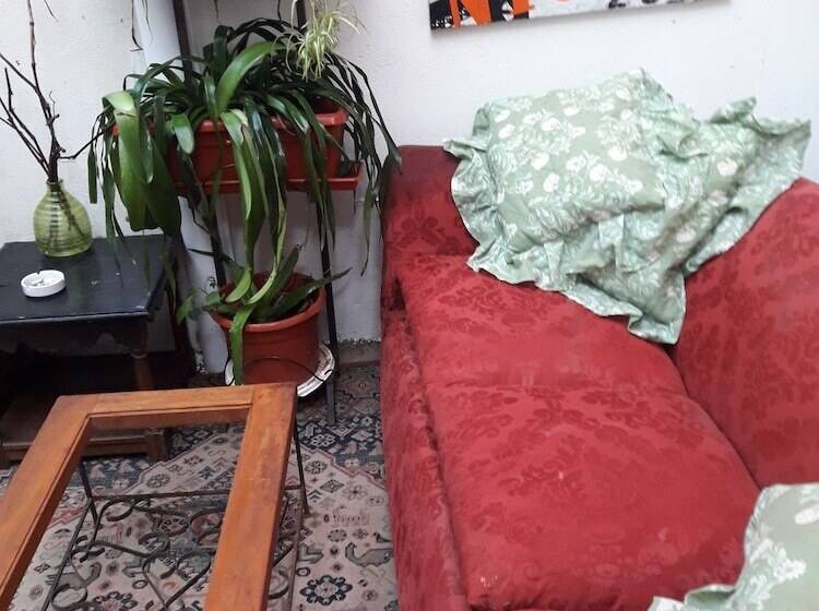 פנסיון Hostal La Mestiza   Hostel