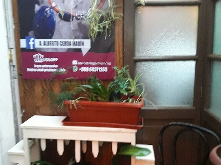 פנסיון Hostal La Mestiza   Hostel