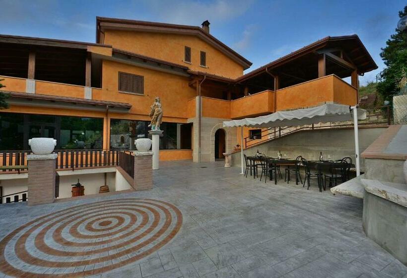 פנסיון L’incontro