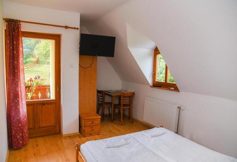 بنسيون Mokus Vendeghaz