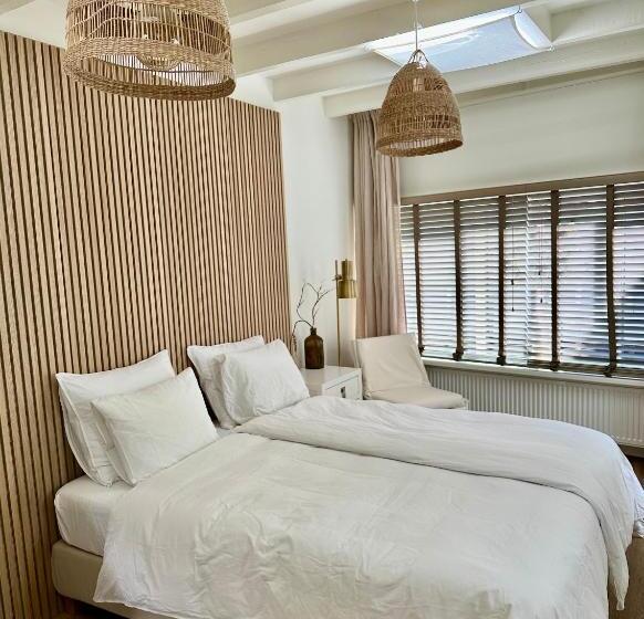 بنسيون Oranje Nassau Aan Zee Studio