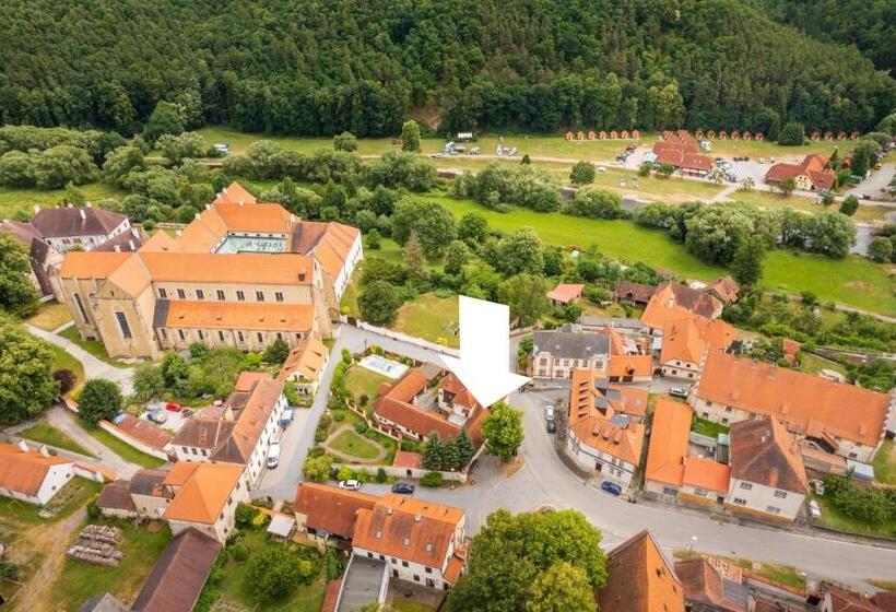 ペンション Penzion A Kemp Koruna