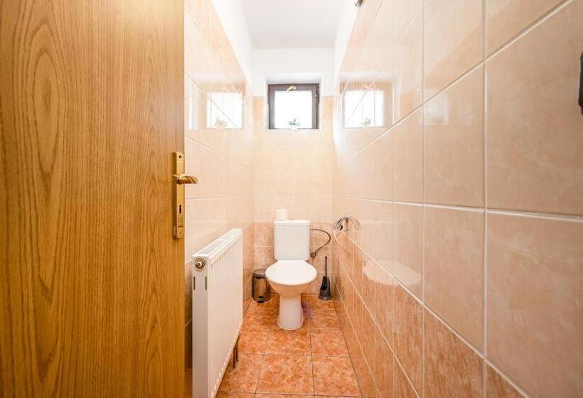 ペンション Penzion A Kemp Koruna